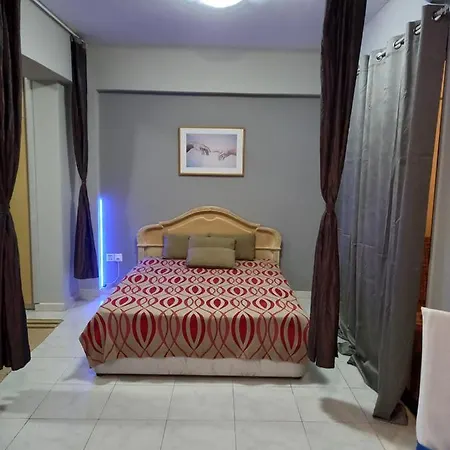 Old Town Studio Apartment Larnaca Exterior photo